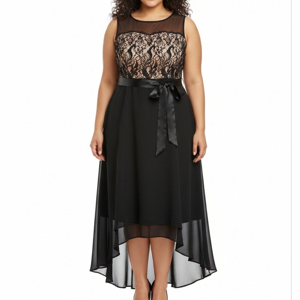 Laura Plus Women's‎ Sleeveless Black Beige Evening Gown Lace Romantic Ethereal